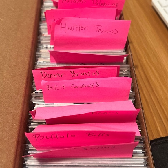 FOLLOW OUR FACEBOOK! DO YOU LIKE TRADING CARDS? - Picture 3 of 10